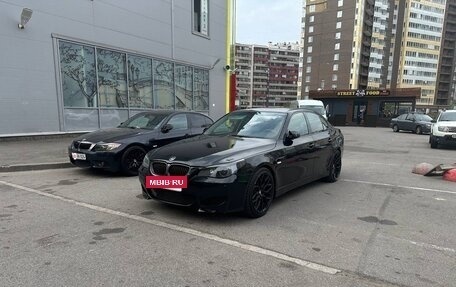 BMW 5 серия, 2004 год, 950 000 рублей, 6 фотография