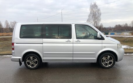 Volkswagen Multivan T5, 2003 год, 1 000 000 рублей, 7 фотография