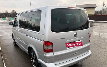 Volkswagen Multivan T5, 2003 год, 1 000 000 рублей, 4 фотография