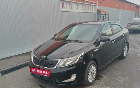 KIA Rio III рестайлинг, 2014 год, 750 000 рублей, 24 фотография