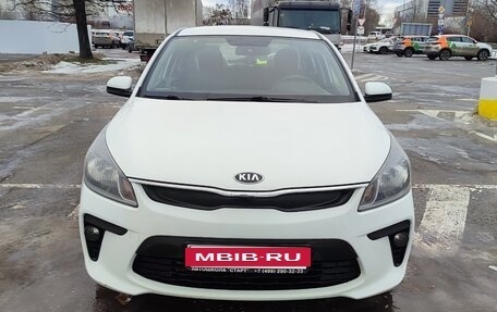 KIA Rio IV, 2019 год, 1 100 000 рублей, 2 фотография