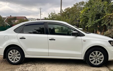 Volkswagen Polo VI (EU Market), 2016 год, 850 000 рублей, 5 фотография