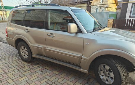 Mitsubishi Pajero III рестайлинг, 2005 год, 995 000 рублей, 4 фотография