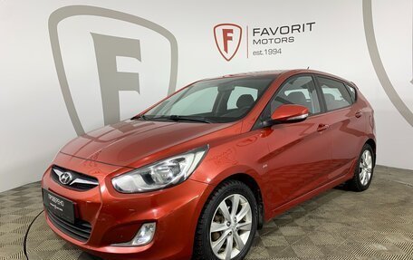 Hyundai Solaris II рестайлинг, 2012 год, 1 250 000 рублей, 1 фотография