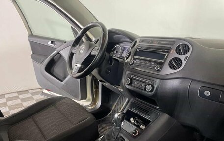 Volkswagen Tiguan I, 2013 год, 1 459 000 рублей, 17 фотография