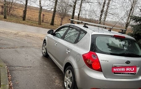 KIA cee'd I рестайлинг, 2009 год, 625 000 рублей, 4 фотография