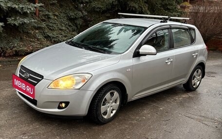 KIA cee'd I рестайлинг, 2009 год, 625 000 рублей, 2 фотография