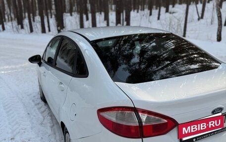 Ford Fiesta, 2015 год, 730 000 рублей, 5 фотография