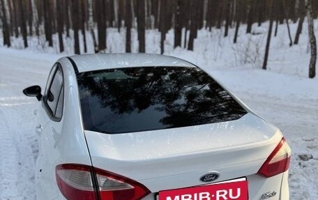 Ford Fiesta, 2015 год, 730 000 рублей, 6 фотография