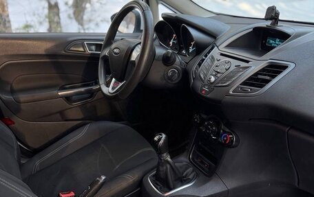 Ford Fiesta, 2015 год, 730 000 рублей, 14 фотография