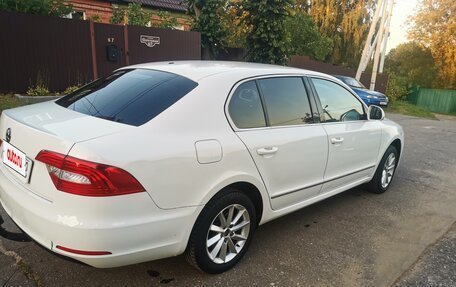 Skoda Superb III рестайлинг, 2014 год, 1 220 000 рублей, 10 фотография