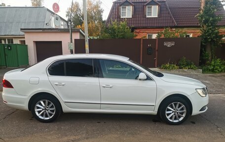 Skoda Superb III рестайлинг, 2014 год, 1 220 000 рублей, 11 фотография