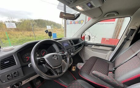 Volkswagen Transporter T6 рестайлинг, 2016 год, 4 450 000 рублей, 10 фотография