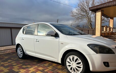 KIA cee'd I рестайлинг, 2008 год, 760 000 рублей, 2 фотография