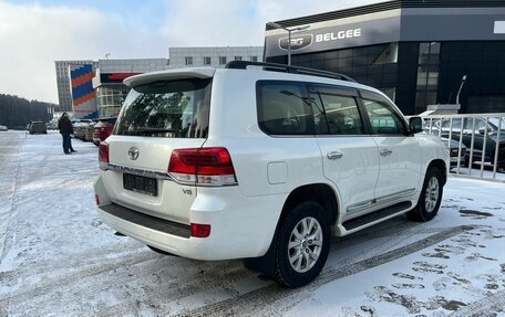 Toyota Land Cruiser 200, 2016 год, 5 900 000 рублей, 6 фотография