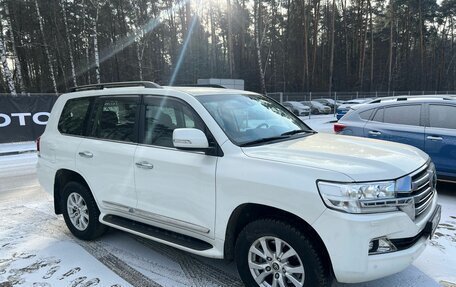 Toyota Land Cruiser 200, 2016 год, 5 900 000 рублей, 3 фотография