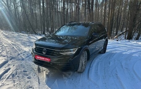 Volkswagen Tiguan II, 2022 год, 3 250 000 рублей, 1 фотография