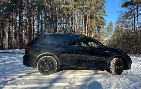 Volkswagen Tiguan II, 2022 год, 3 250 000 рублей, 4 фотография