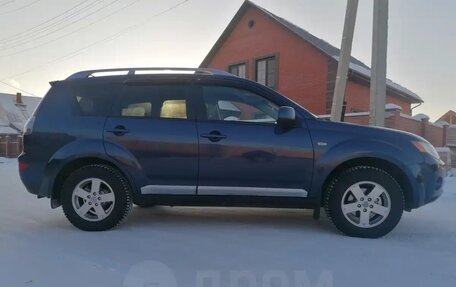 Mitsubishi Outlander III рестайлинг 3, 2008 год, 1 320 000 рублей, 3 фотография