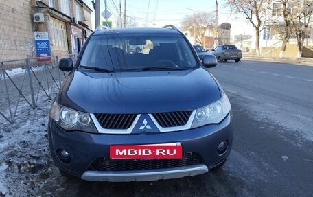 Mitsubishi Outlander III рестайлинг 3, 2008 год, 1 320 000 рублей, 8 фотография