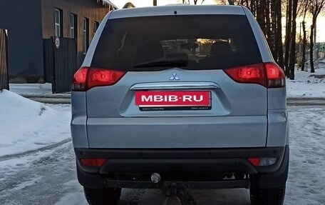 Mitsubishi Pajero Sport II рестайлинг, 2013 год, 1 800 000 рублей, 27 фотография