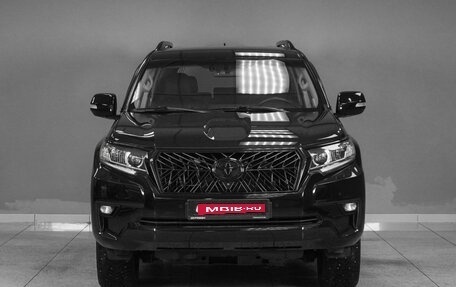 Toyota Land Cruiser Prado 150 рестайлинг 2, 2017 год, 4 299 000 рублей, 3 фотография