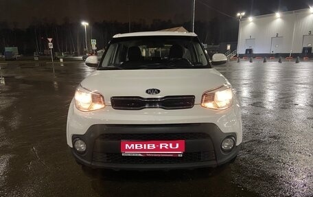 KIA Soul II рестайлинг, 2017 год, 1 600 000 рублей, 2 фотография