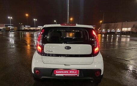 KIA Soul II рестайлинг, 2017 год, 1 600 000 рублей, 7 фотография