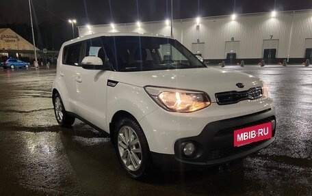 KIA Soul II рестайлинг, 2017 год, 1 600 000 рублей, 3 фотография