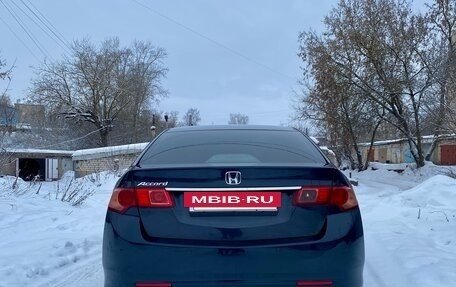 Honda Accord VIII рестайлинг, 2011 год, 1 750 000 рублей, 16 фотография