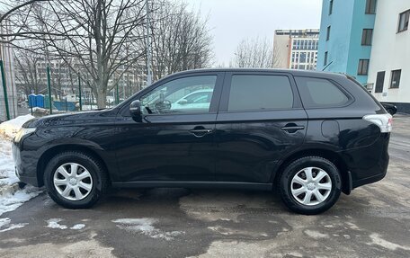 Mitsubishi Outlander III рестайлинг 3, 2013 год, 1 150 000 рублей, 3 фотография