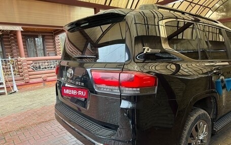 Toyota Land Cruiser, 2021 год, 11 200 000 рублей, 2 фотография