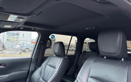 Toyota Land Cruiser, 2021 год, 11 200 000 рублей, 12 фотография