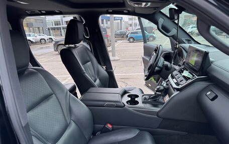 Toyota Land Cruiser, 2021 год, 11 200 000 рублей, 17 фотография