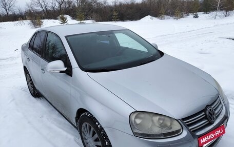 Volkswagen Jetta VI, 2009 год, 640 000 рублей, 3 фотография
