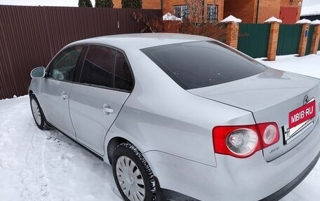 Volkswagen Jetta VI, 2009 год, 640 000 рублей, 7 фотография