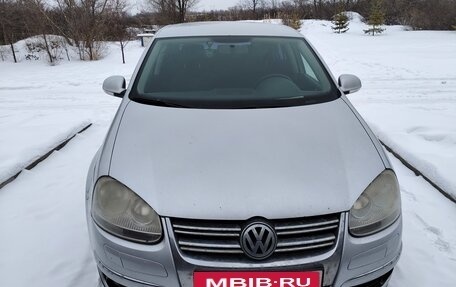 Volkswagen Jetta VI, 2009 год, 640 000 рублей, 6 фотография