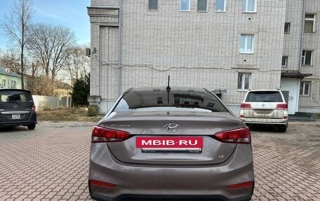 Hyundai Solaris II рестайлинг, 2018 год, 1 150 000 рублей, 6 фотография