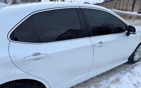Toyota Camry, 2021 год, 2 800 000 рублей, 5 фотография
