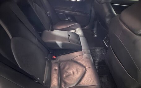 Toyota Camry, 2021 год, 2 800 000 рублей, 13 фотография