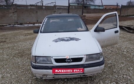 Opel Vectra A, 1990 год, 120 000 рублей, 2 фотография