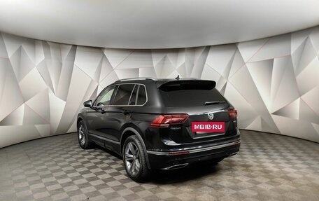 Volkswagen Tiguan II, 2018 год, 3 047 000 рублей, 4 фотография