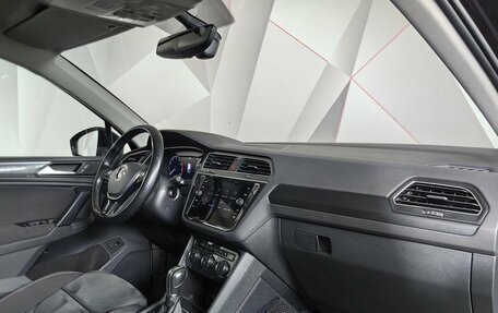 Volkswagen Tiguan II, 2018 год, 3 047 000 рублей, 9 фотография