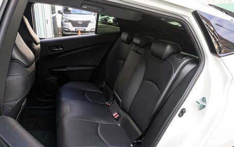 Toyota Prius IV XW50, 2019 год, 2 098 000 рублей, 7 фотография