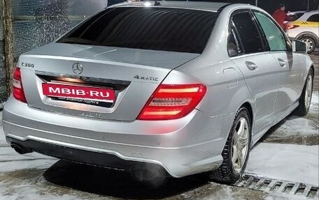 Mercedes-Benz C-Класс, 2010 год, 999 000 рублей, 13 фотография