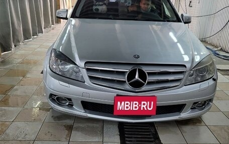 Mercedes-Benz C-Класс, 2010 год, 999 000 рублей, 14 фотография