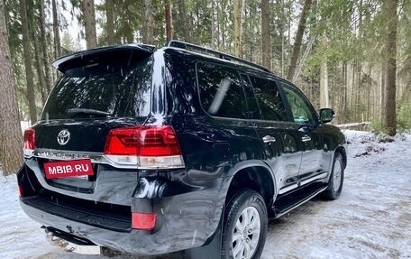 Toyota Land Cruiser 200, 2015 год, 5 999 000 рублей, 6 фотография