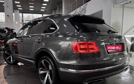 Bentley Bentayga I, 2019 год, 12 000 000 рублей, 2 фотография