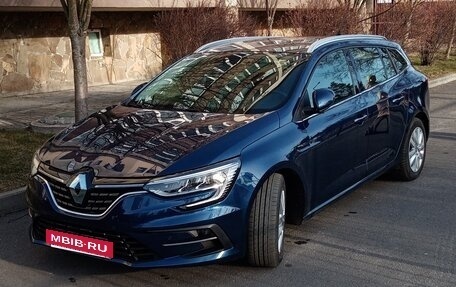 Renault Megane IV, 2021 год, 1 790 000 рублей, 2 фотография