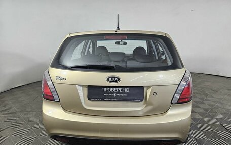 KIA Rio II, 2010 год, 650 000 рублей, 3 фотография